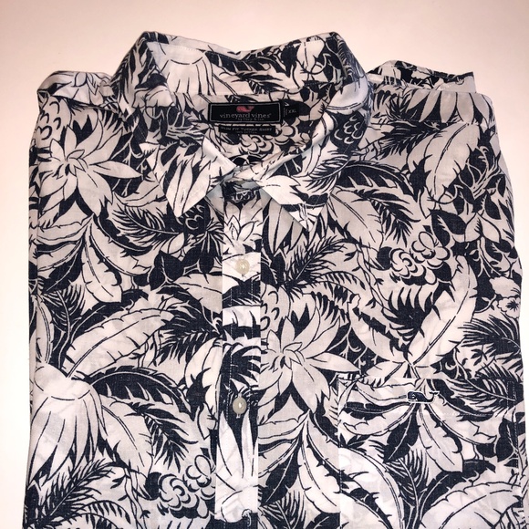 Vineyard Vines Other - *MENS* Vineyard Vines Tucker Shirt